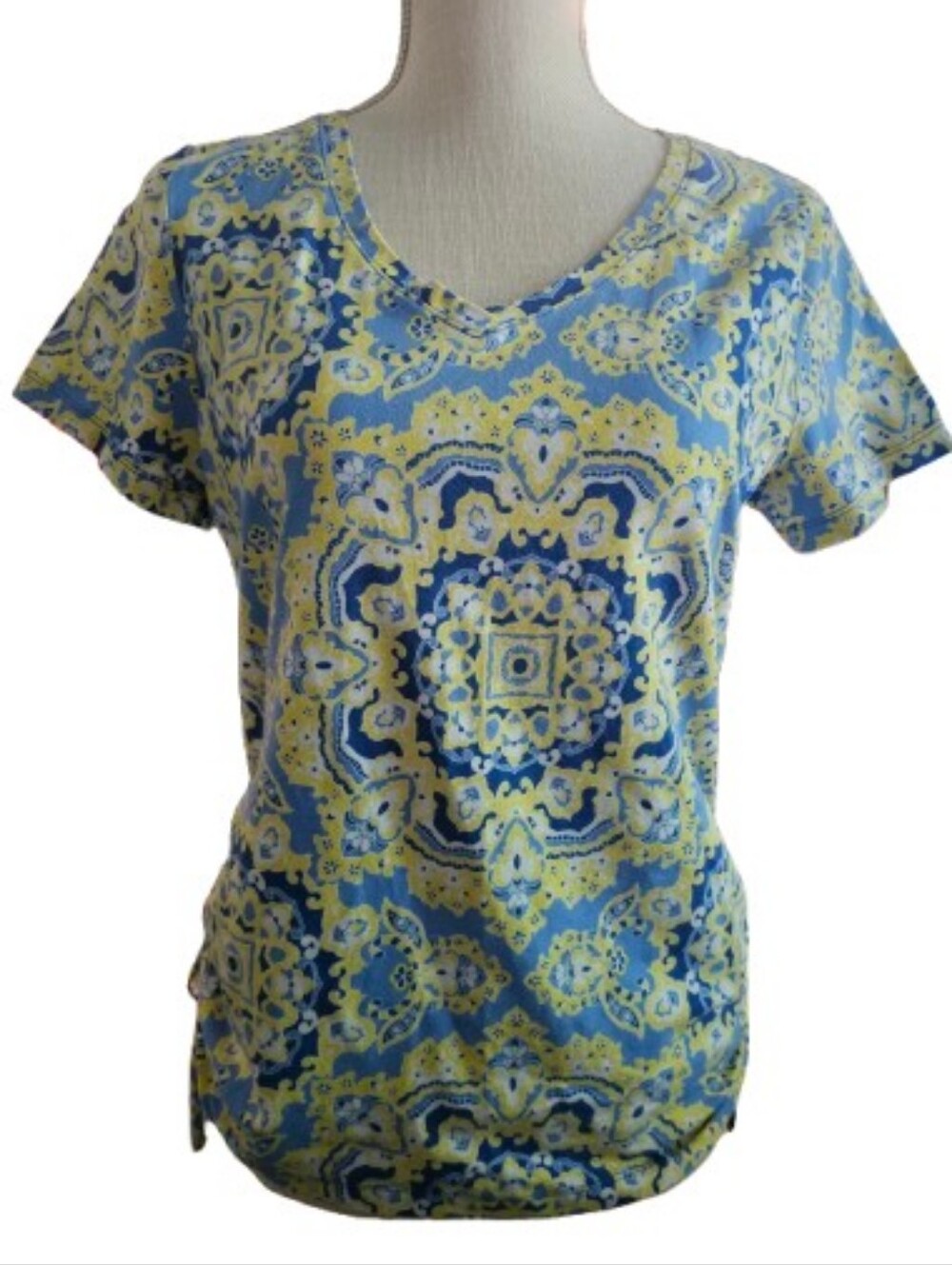 Caribbean Joe Women’s Blue & Yellow Printed V-Neck Top With Side Rushing